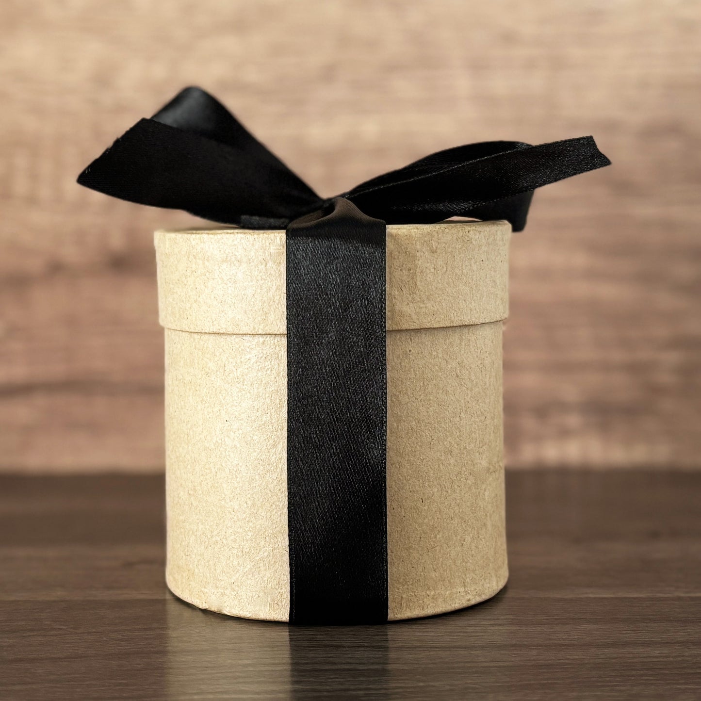 Relaxing in Belltown - Cocoa Butter + Cashmere Scented Wood Wick Candle, 8oz Tin