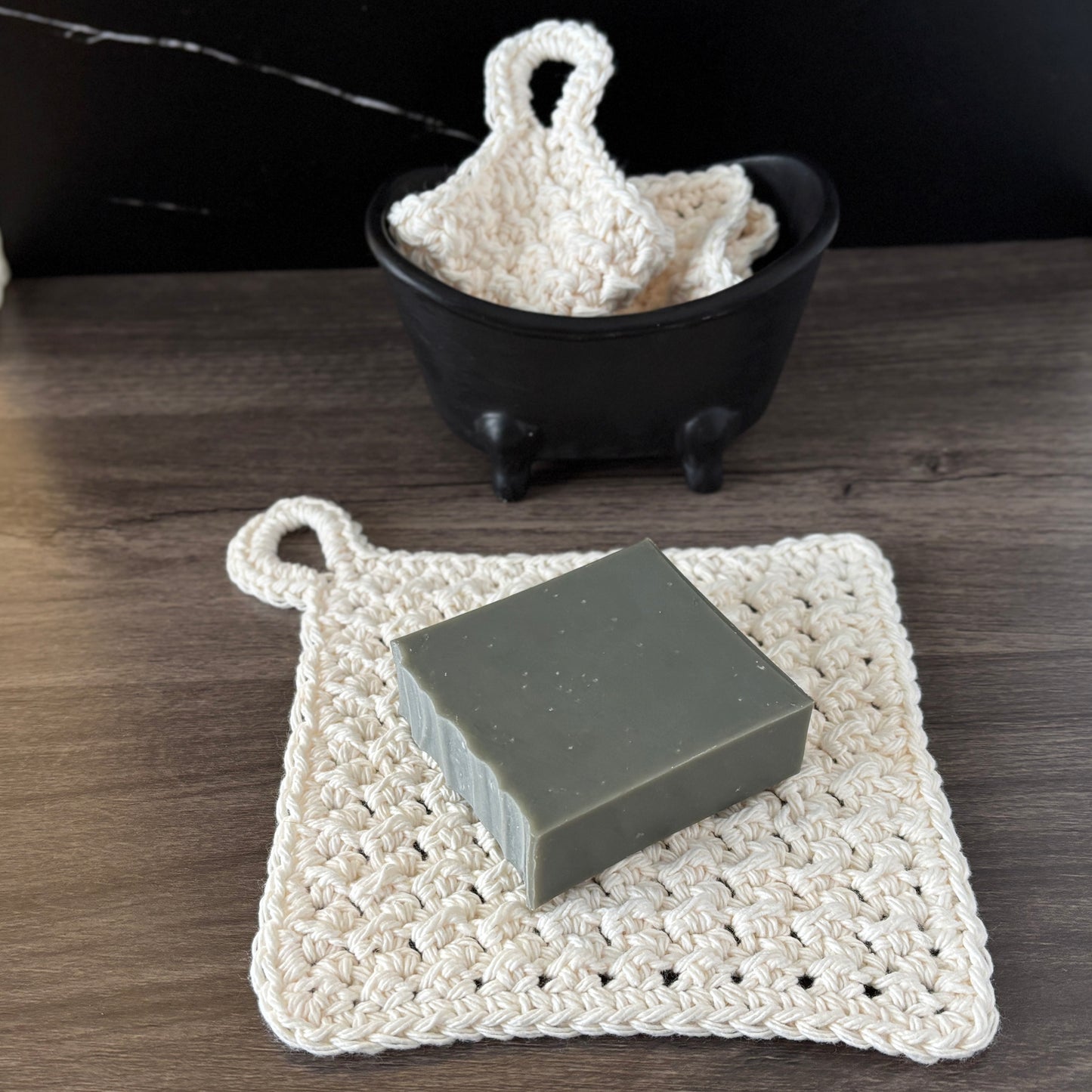 100% Cotton Crocheted Wash Cloth - Reusable and Eco-Friendly