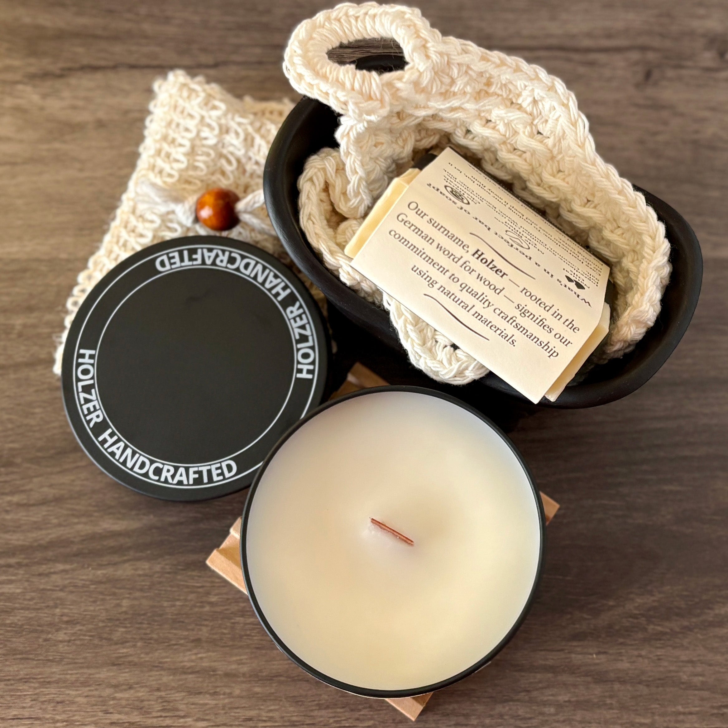 It's A New Day - Lemon + Lilac Leaves + Juniper Scented Wood Wick
