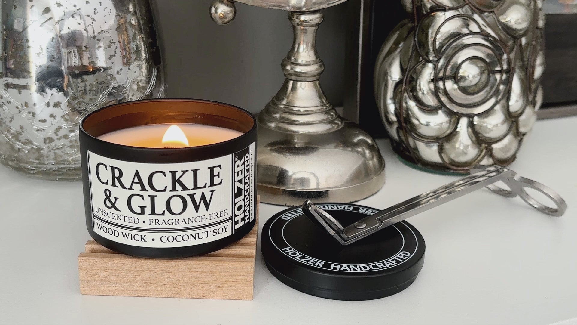 Load video: personalize your candle